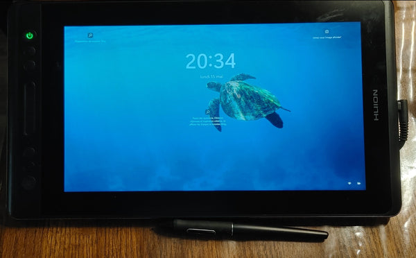 Tablette graphique Huion Kamvas Pro 13 avec écran tactile 13.3'' avec crayon et support Modèle GT-133